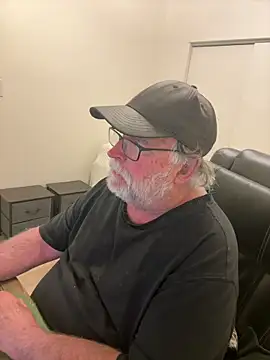 Drummajor online show from November 18, 2025, 4:16 am