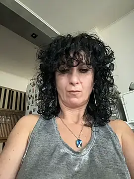 Snapshot of Nikpassion chatting on February 11, 2026, 12:05 pm Nikpassion online show from February 11, 2026, 12:05 pm