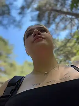 JessiMur online show from July 13, 2026, 5:51 am