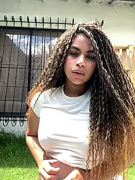 nayah   online show from April 2, 2026, 6:14 pm