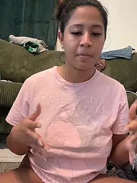 Snapshot of VanessaBling chatting on January 16, 2026, 4:38 am VanessaBling online show from January 16, 2026, 4:38 am