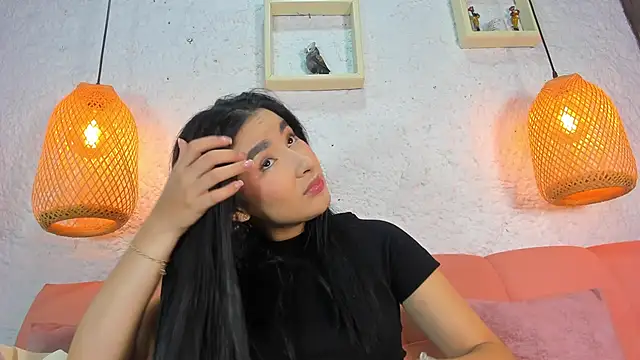 emiily s online show from November 27, 2025, 12:05 pm