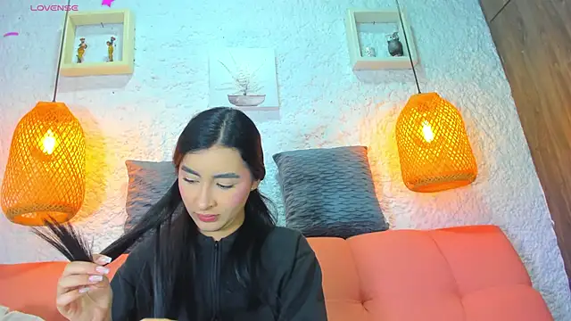 emiily s online show from September 15, 2025, 12:05 pm