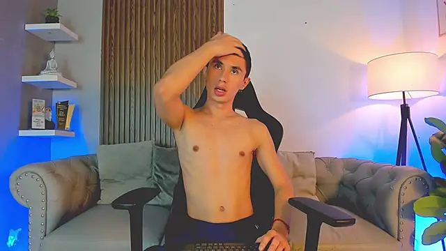 Jotastevensxx online show from October 10, 2025, 7:36 pm