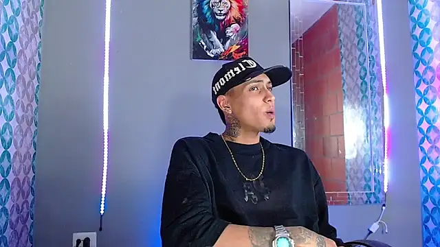 Liam lee online show from April 7, 2026, 10:55 pm