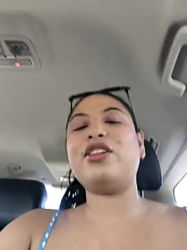 Francesca ferrari online show from March 8, 2025, 4:50 pm