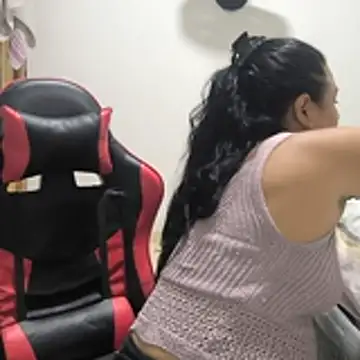 Snapshot of Francesca_ferrari chatting on January 18, 2026, 12:25 am Francesca ferrari online show from January 18, 2026, 12:25 am