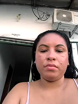 Francesca ferrari online show from April 10, 2026, 10:39 pm