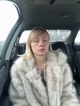 Snapshot of haileyhope_ chatting on February 12, 2026, 11:10 am haileyhope online show from February 12, 2026, 11:10 am