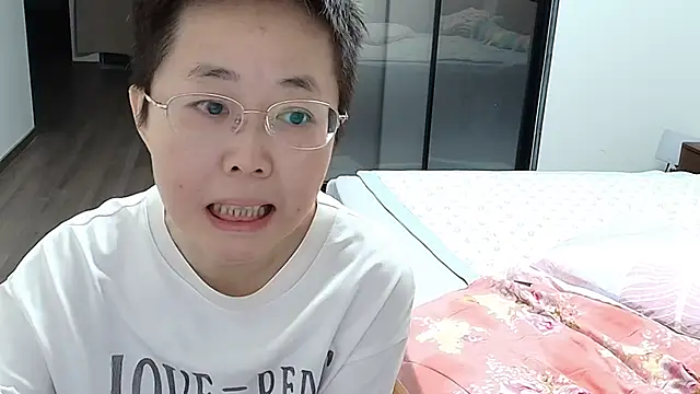 sonyx online show from September 28, 2025, 4:03 pm