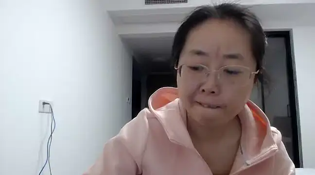 sonyx online show from March 18, 2025, 3:01 pm