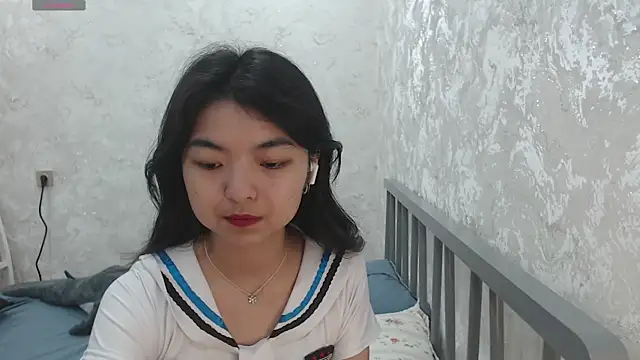 Shy Kira online show from July 7, 2026, 8:40 am