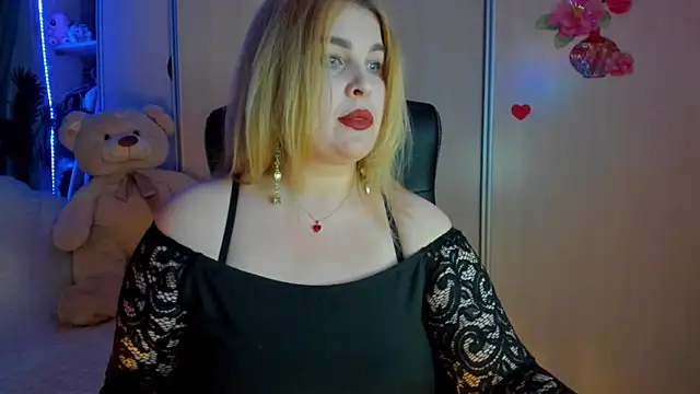 CoraSwon online show from April 9, 2026, 5:19 pm