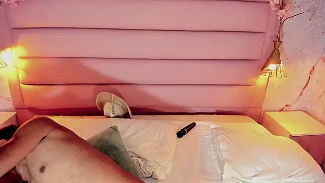 Maxim-Walker online show from September 30, 2025, 3:07 pm