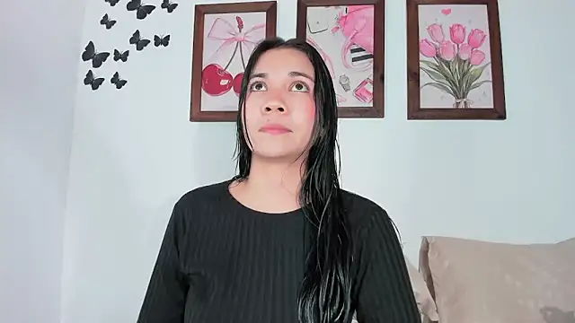 Emiily Parkerr online show from May 20, 2026, 10:29 pm