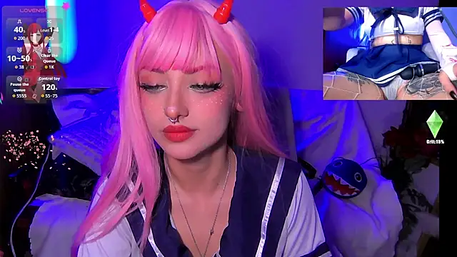 HollyDominic online show from October 3, 2025, 6:53 pm