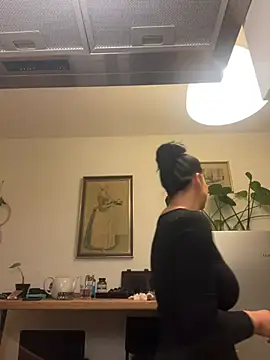 Snapshot of Off__Melonenmandy chatting on March 20, 2026, 6:09 pm Off Melonenmandy online show from March 20, 2026, 6:09 pm