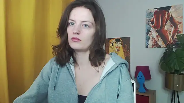 juicyNadine online show from October 22, 2025, 4:45 am