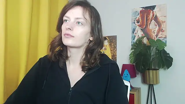 juicyNadine online show from October 15, 2025, 4:44 am