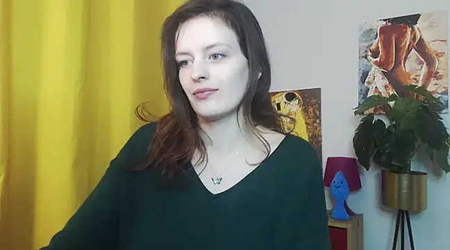 Snapshot of juicyNadine chatting on February 10, 2025, 6:20 am juicyNadine online show from February 10, 2025, 6:20 am