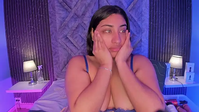 Snapshot of CANDYGABYY chatting on January 18, 2026, 4:05 am CANDYGABYY online show from January 18, 2026, 4:05 am