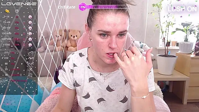 Bella  Swoon online show from September 15, 2025, 4:46 am