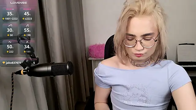 CuteYukiKun online show from February 11, 2026, 3:39 am