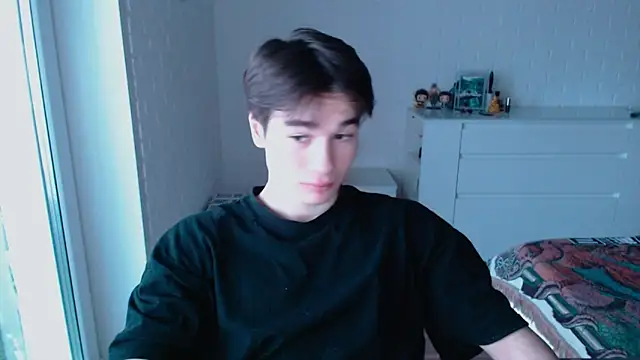 Snapshot of MarkusDean chatting on December 16, 2025, 11:14 am MarkusDean online show from December 16, 2025, 11:14 am