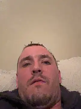 Snapshot of Tbone3390 chatting on April 14, 2026, 1:32 am Tbone3390 online show from April 14, 2026, 1:32 am