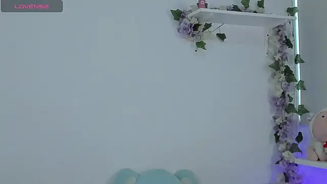 Baby Xian online show from July 12, 2026, 9:48 pm