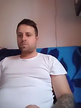 LucianM6 online show from December 1, 2025, 1:01 pm