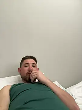 Snapshot of caliguy37 chatting on March 14, 2025, 3:58 pm caliguy37 online show from March 14, 2025, 3:58 pm