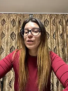 NadiraNoor online show from September 20, 2025, 10:04 pm