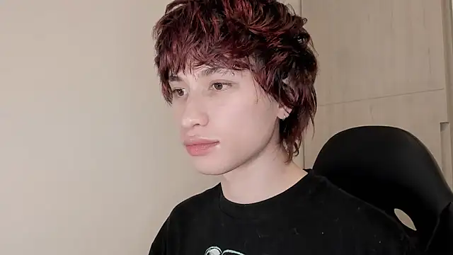 liamelf online show from February 13, 2026, 1:49 am