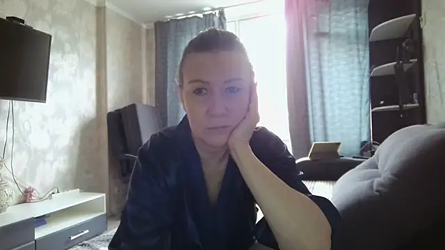 WindChristy online show from February 15, 2026, 11:20 am