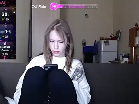 Snapshot of GinaAngelina chatting on February 26, 2025, 4:38 pm GinaAngelina online show from February 26, 2025, 4:38 pm