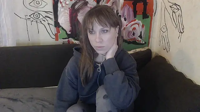 GinaAngelina online show from April 27, 2026, 6:17 pm