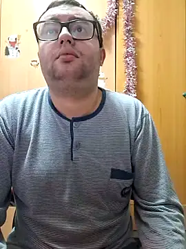 Javier bear online show from December 22, 2025, 10:37 am