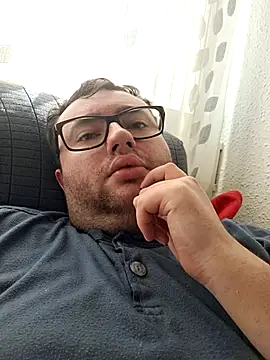 Javier bear online show from March 29, 2026, 10:06 am