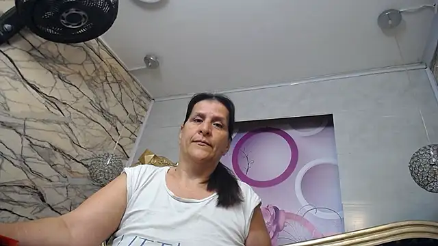 Snapshot of karito_mature17 chatting on September 13, 2025, 11:10 am karito mature17 online show from September 13, 2025, 11:10 am
