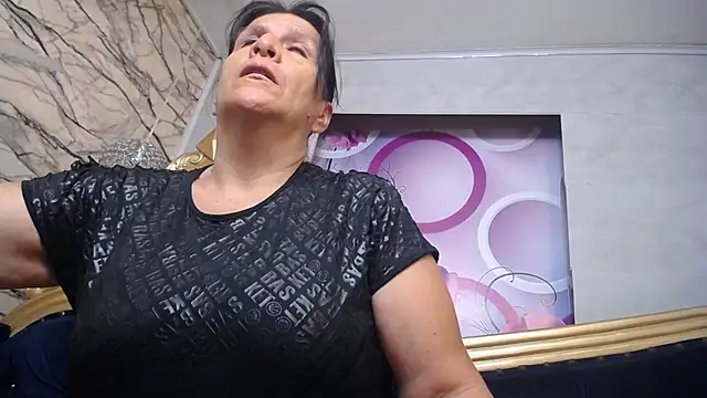 Snapshot of karito_mature17 chatting on September 11, 2025, 11:10 am karito mature17 online show from September 11, 2025, 11:10 am