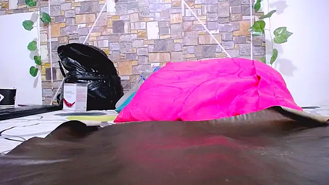 MaidenGame online show from December 1, 2025, 3:35 pm