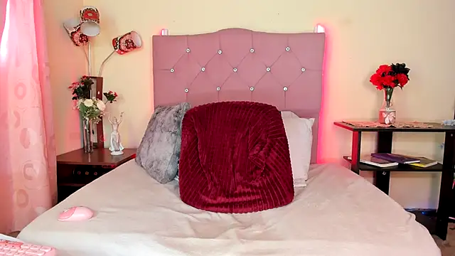 Snapshot of MISSKENDALL_hot chatting on September 14, 2025, 3:23 pm MISSKENDALL hot online show from September 14, 2025, 3:23 pm