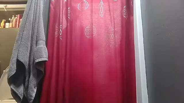 Glitt3rqueen341 online show from September 11, 2025, 11:32 am