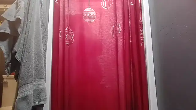 Glitt3rqueen341 online show from September 16, 2025, 11:22 am