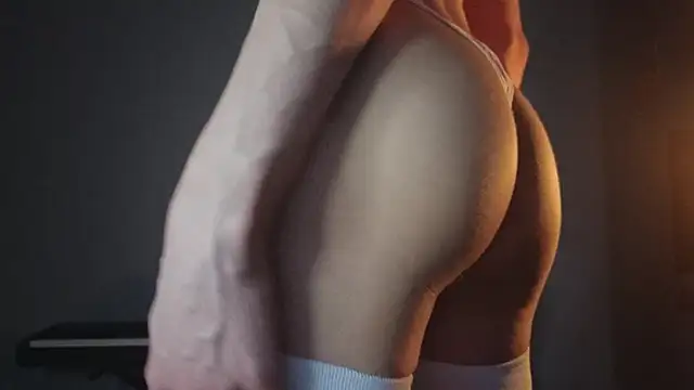 mollymila online show from February 26, 2025, 7:42 pm