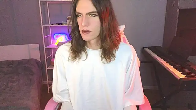 mollymila online show from January 16, 2025, 4:50 pm