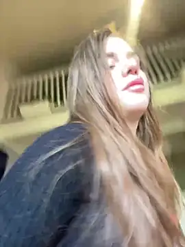 EmiliaCatalina online show from March 14, 2025, 7:34 pm