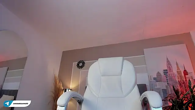 missmegann online show from January 26, 2025, 3:14 pm