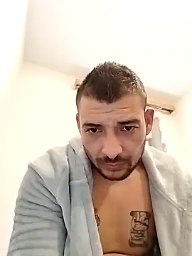 Zoltanioan26 online show from October 27, 2025, 11:44 am